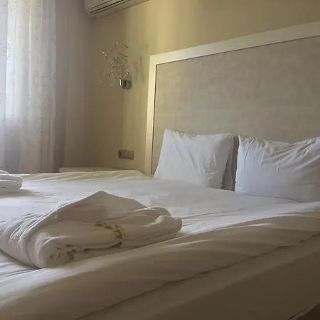 Apartment Goldcity Seaview *